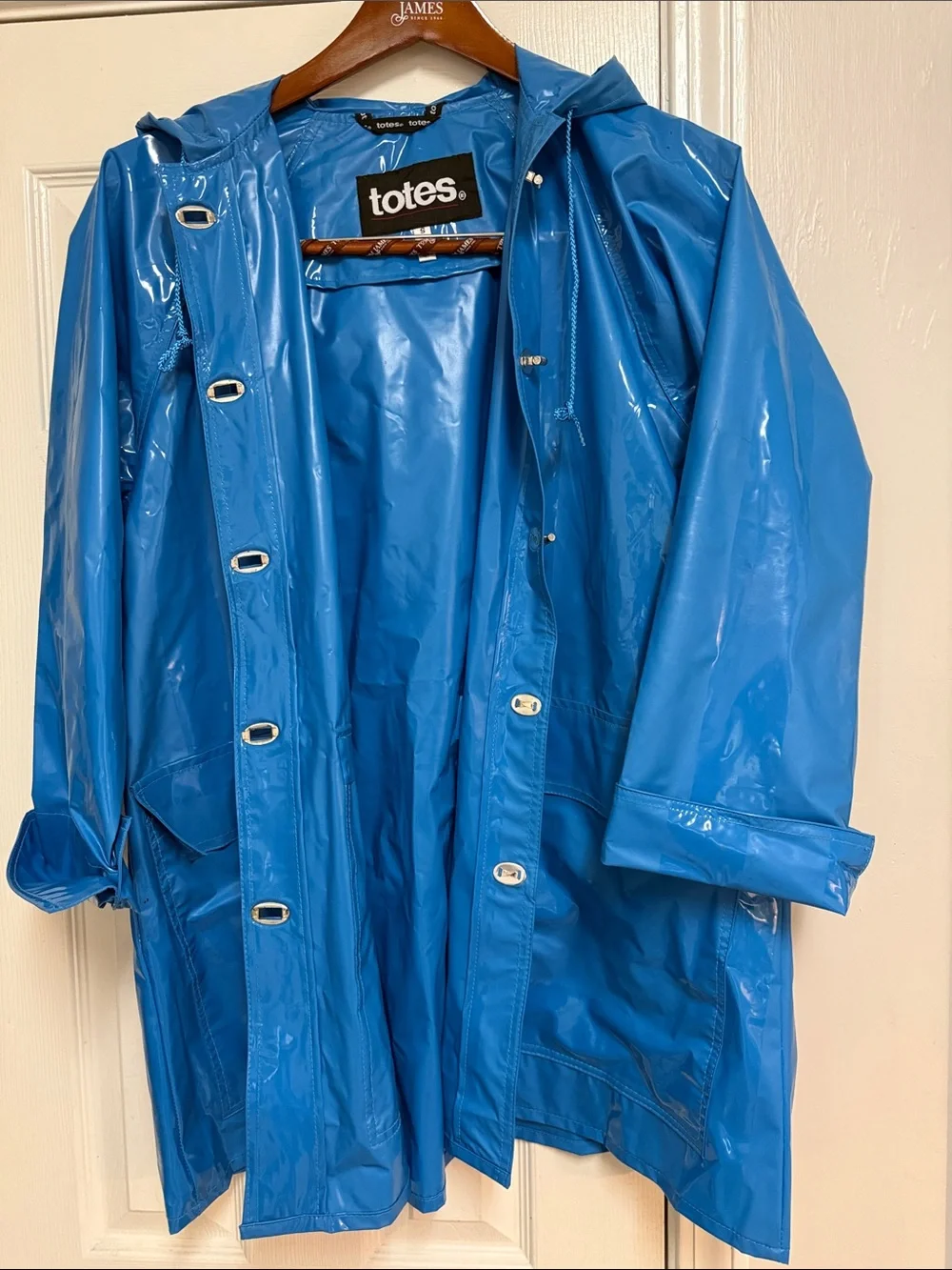 Totes Bright Blue Glossy Raincoat with Hood - Picture 3 of 16